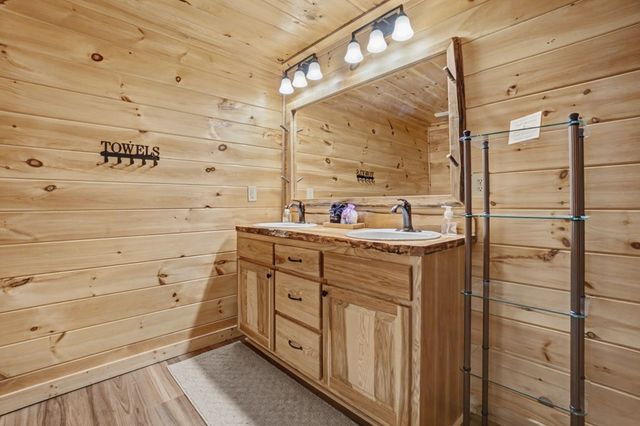 494 Lower Prince Mountain Road, Blue Ridge, GA 30522