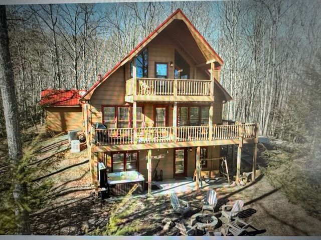 494 Lower Prince Mountain Road, Blue Ridge, GA 30522