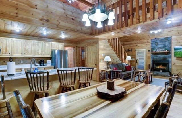 494 Lower Prince Mountain Road, Blue Ridge, GA 30522