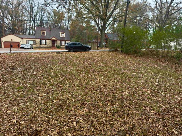 895 BROWNLEE RD, Memphis, TN 38116