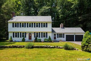 47 Paper Chase Trail, Avon, CT 06001