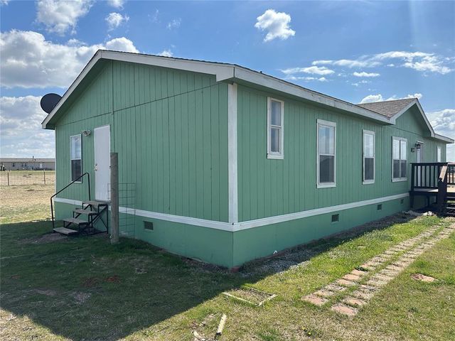 16490 Sunridge Drive, Yukon, OK 73099