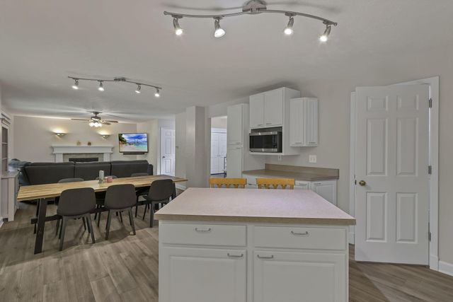 6690 Watkins Road SW, Pataskala, OH 43062