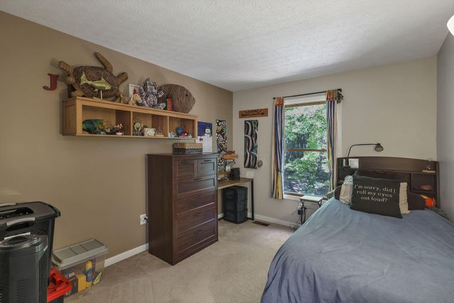 6690 Watkins Road SW, Pataskala, OH 43062