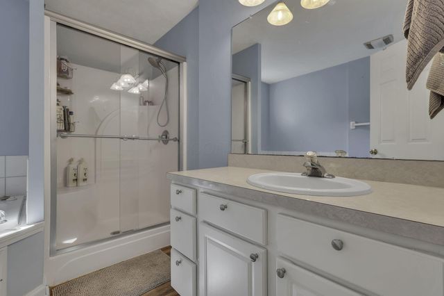 6690 Watkins Road SW, Pataskala, OH 43062