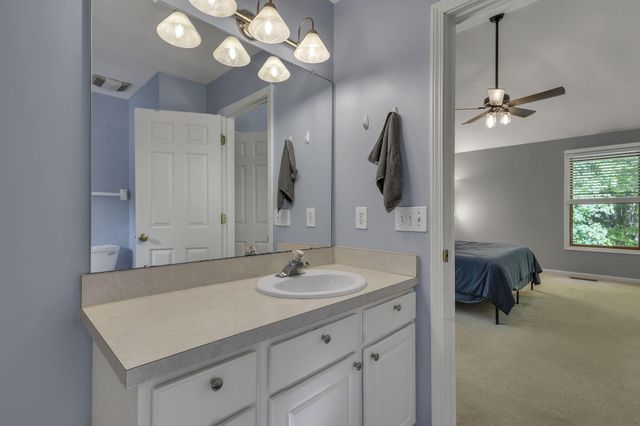 6690 Watkins Road SW, Pataskala, OH 43062