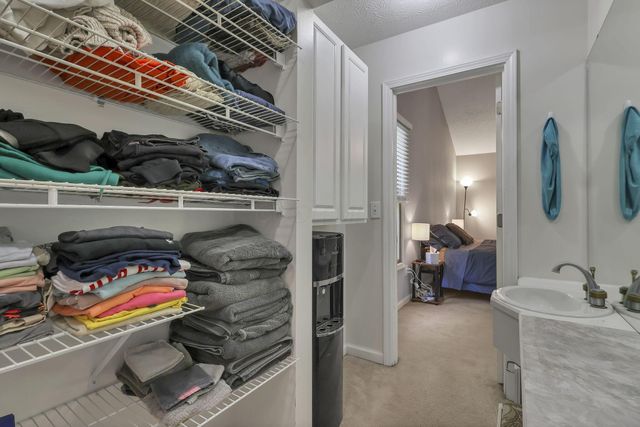 6690 Watkins Road SW, Pataskala, OH 43062