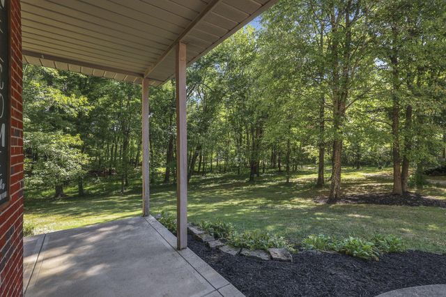 6690 Watkins Road SW, Pataskala, OH 43062