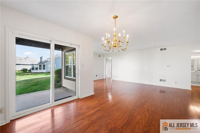 16 Andrew Johnson Drive B, Monroe, NJ 08831