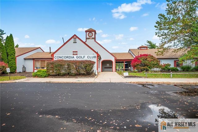 16 Andrew Johnson Drive B, Monroe, NJ 08831