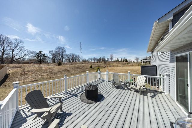 1221 Balsam Lane, Watertown, MN 55388