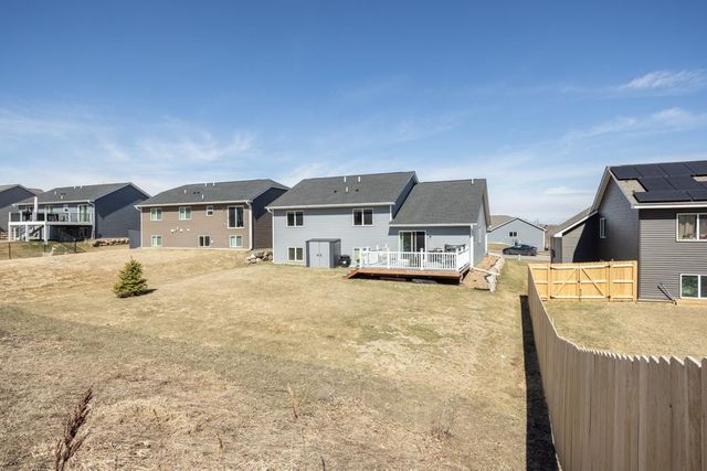 1221 Balsam Lane, Watertown, MN 55388