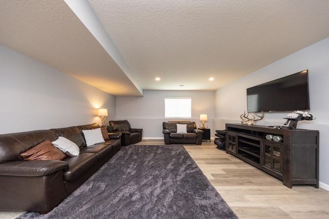 1221 Balsam Lane, Watertown, MN 55388