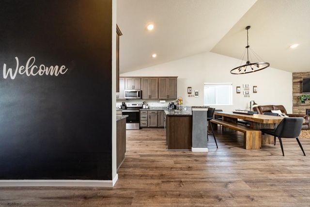 1221 Balsam Lane, Watertown, MN 55388