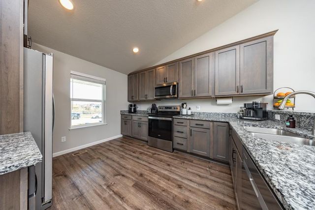 1221 Balsam Lane, Watertown, MN 55388