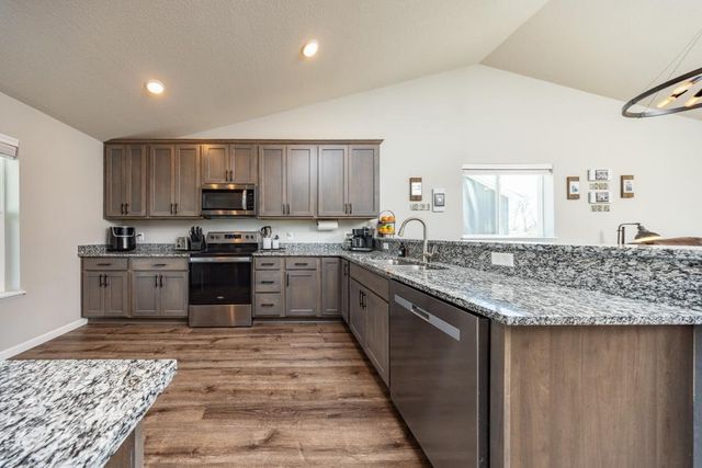 1221 Balsam Lane, Watertown, MN 55388