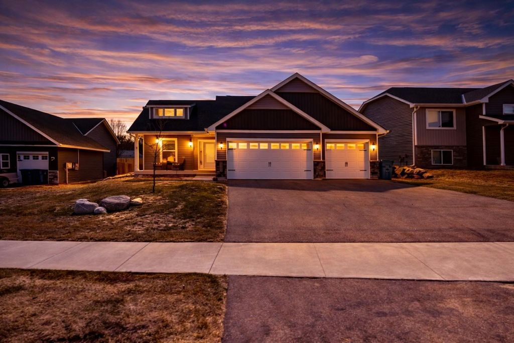 1221 Balsam Lane, Watertown, MN 55388
