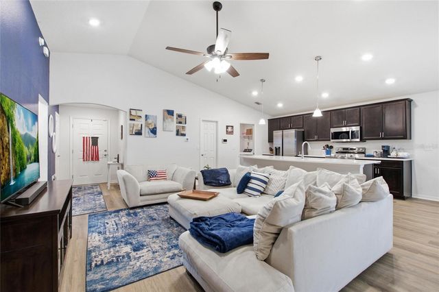 2295 SUNSET WAY, Davenport, FL 33837