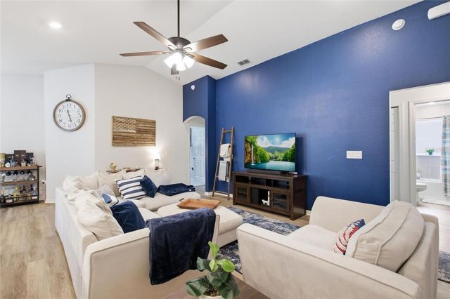 2295 SUNSET WAY, Davenport, FL 33837
