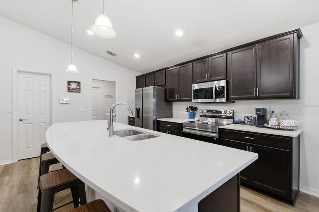 2295 SUNSET WAY, Davenport, FL 33837