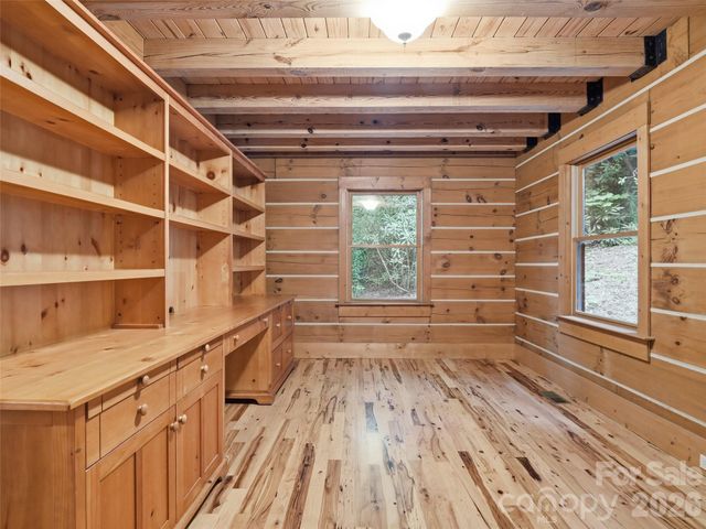 6 Laurel Branch Drive, Black Mountain, NC 28711