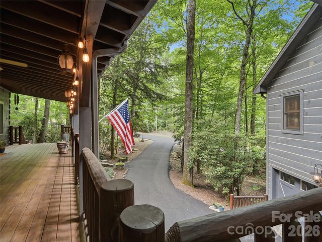 6 Laurel Branch Drive, Black Mountain, NC 28711