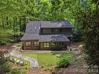 6 Laurel Branch Drive, Black Mountain, NC 28711