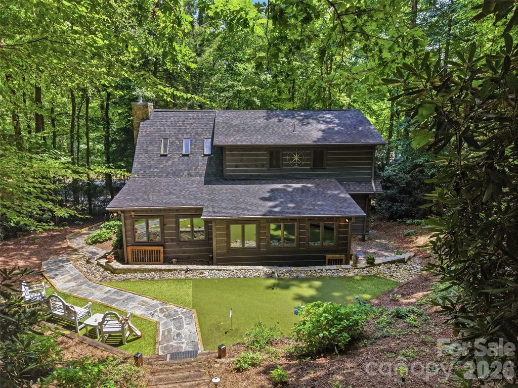 6 Laurel Branch Drive, Black Mountain, NC 28711