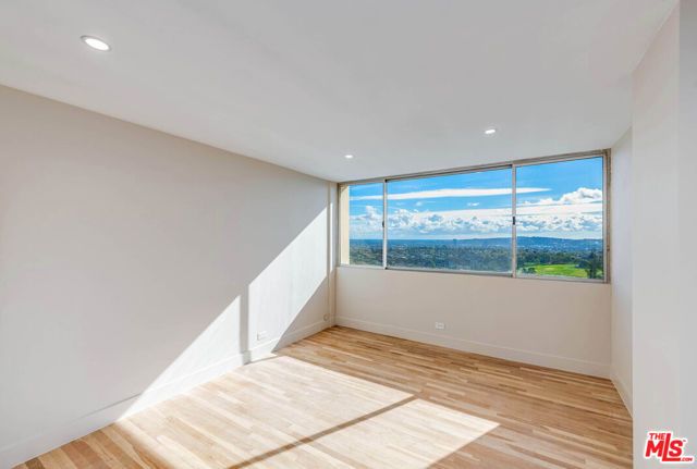 2222 Avenue Of The Stars 1701, Los Angeles, CA 90067