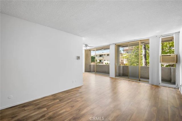 1422 N Curson Avenue 15, Los Angeles, CA 90046