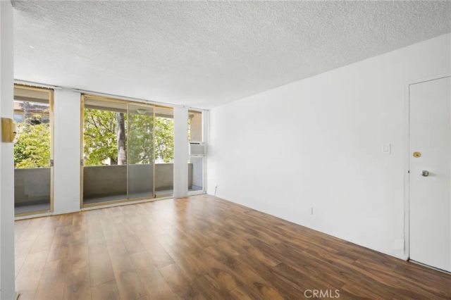 1422 N Curson Avenue 15, Los Angeles, CA 90046