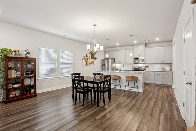 4901 Myra Drive, Hermitage, TN 37076