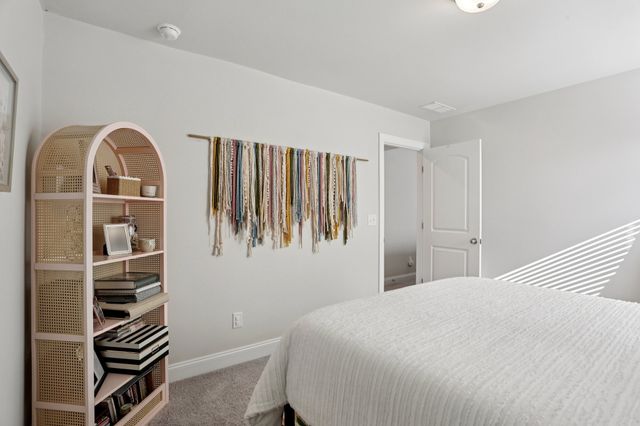 4901 Myra Drive, Hermitage, TN 37076