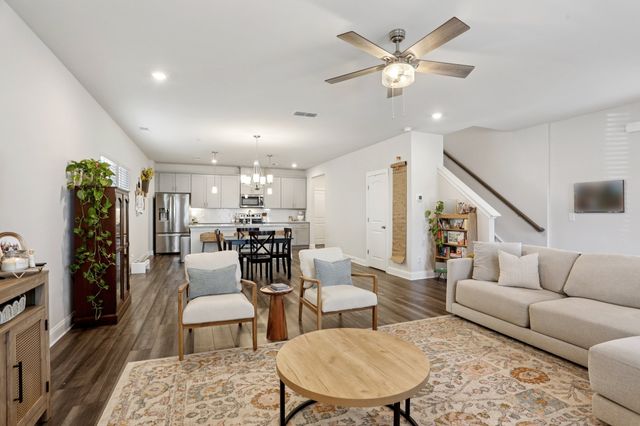 4901 Myra Drive, Hermitage, TN 37076