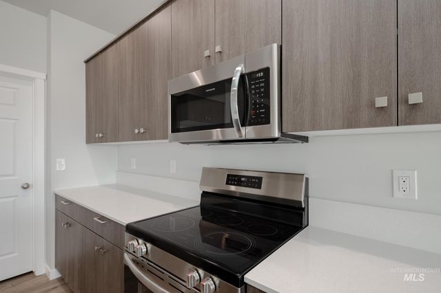 17393 N Aspen Springs Way, Nampa, ID 83687