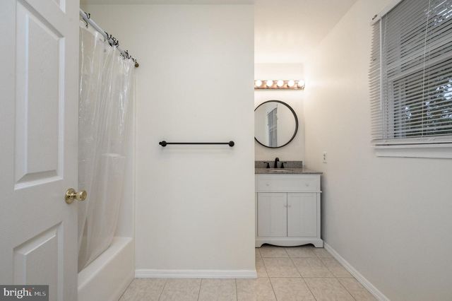 280 PROGRESS ST, Riverside, NJ 08075