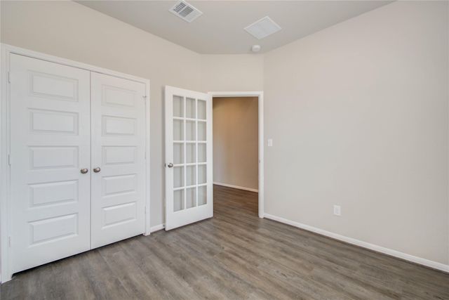 8411 Baywatch Circle, Baytown, TX 77523