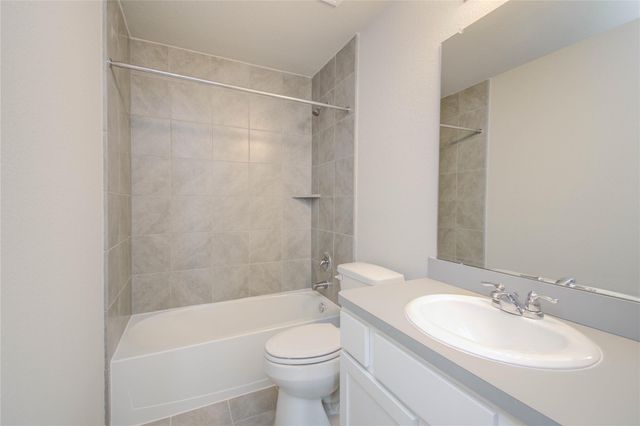 8411 Baywatch Circle, Baytown, TX 77523