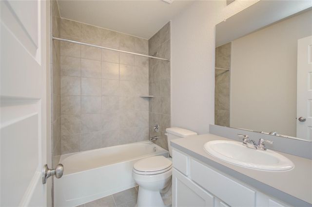 8411 Baywatch Circle, Baytown, TX 77523