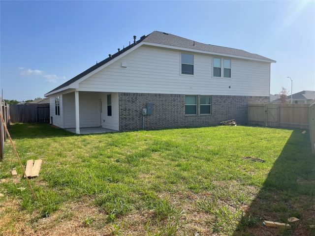 8411 Baywatch Circle, Baytown, TX 77523