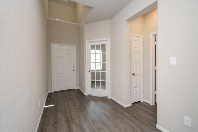 8411 Baywatch Circle, Baytown, TX 77523