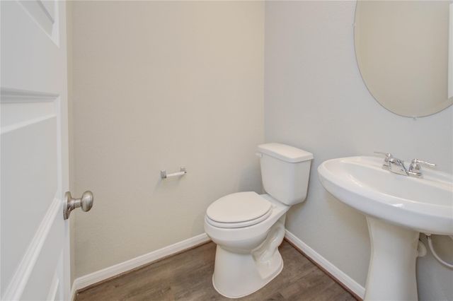 8411 Baywatch Circle, Baytown, TX 77523