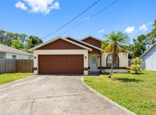 7712 40TH TERRACE N, St Petersburg, FL 33709
