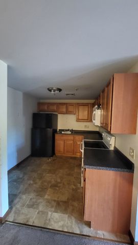 333 First St. Boulevard 305, Lowell, MA 01850