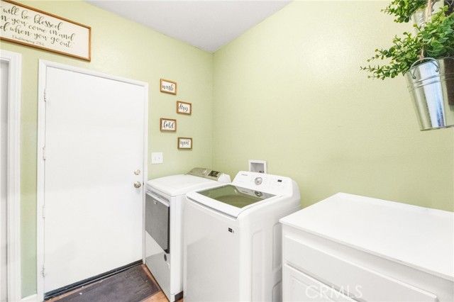 26141 Unitas Court, Menifee, CA 92585