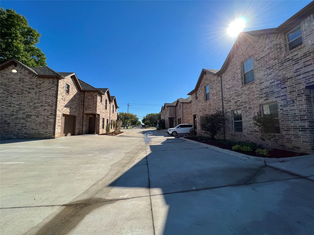 1528 N Broughton Street 1528, Sherman, TX 75090