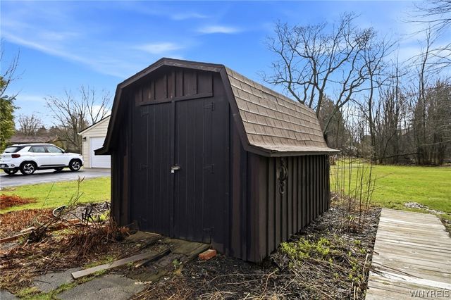 6373 Center Street, Hamburg, NY 14085