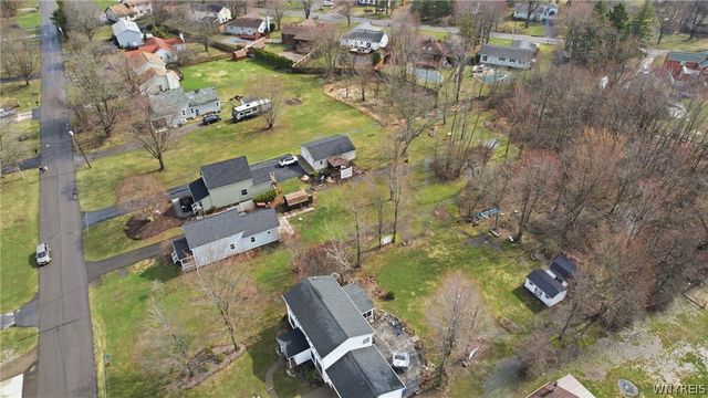 6373 Center Street, Hamburg, NY 14085