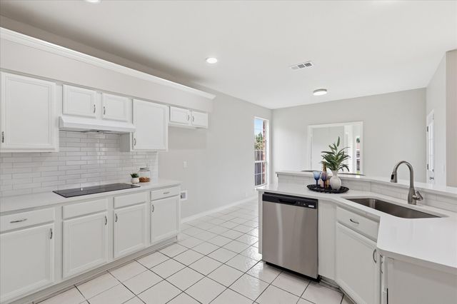 2209 Everglade Court, Carrollton, TX 75006