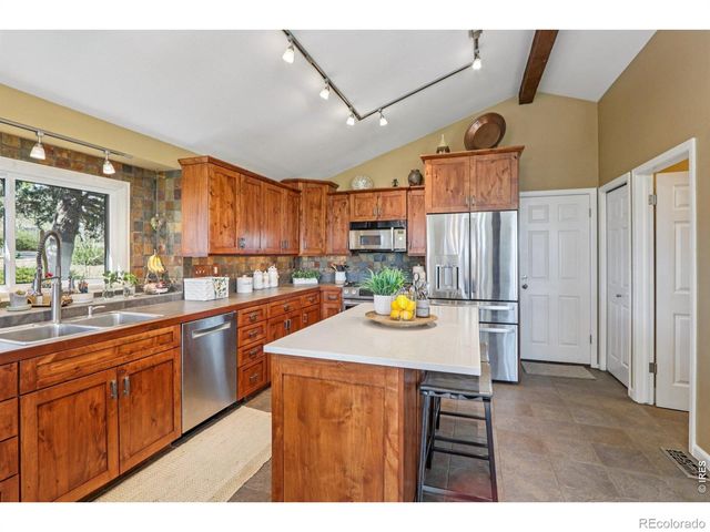 6640 Paiute Court, Niwot, CO 80503